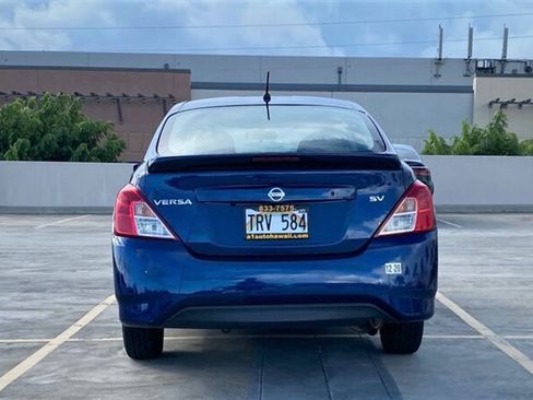 Used 2019 Nissan Versa SV FWD image 6
