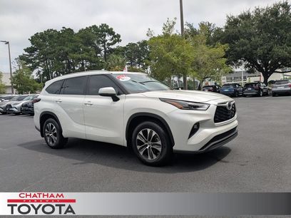 Used 2024 Toyota Highlander XLE