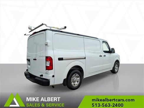 Used 2021 Nissan NV 1500 SV image 7