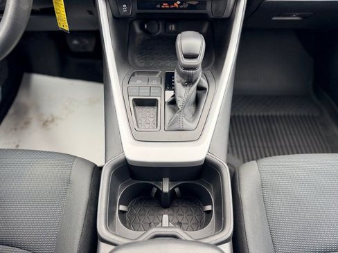 Used 2023 Toyota RAV4 LE image 18