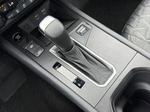 New 2026 Nissan Kicks SV image 21