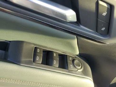 New 2026 GMC Terrain AT4 image 10