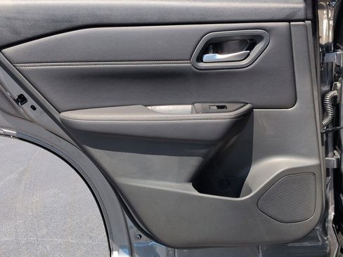 New 2026 Nissan Rogue SV FWD image 29