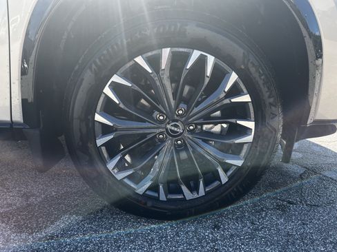New 2026 Nissan Rogue Platinum AWD/4WD image 8