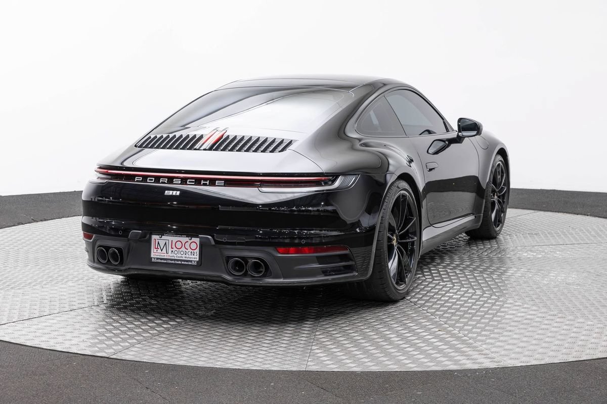 Used 2022 Porsche 911 Carrera RWD image 5