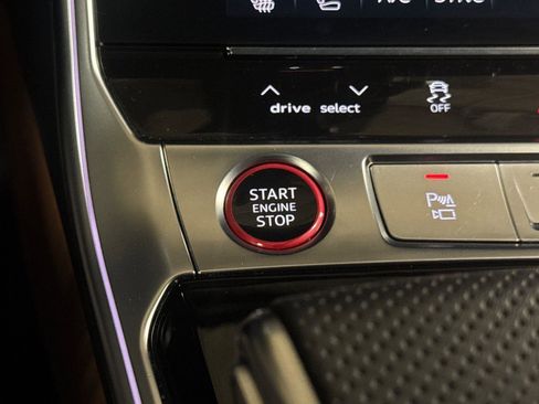 Certified 2024 Audi RS 7 Performance image 22