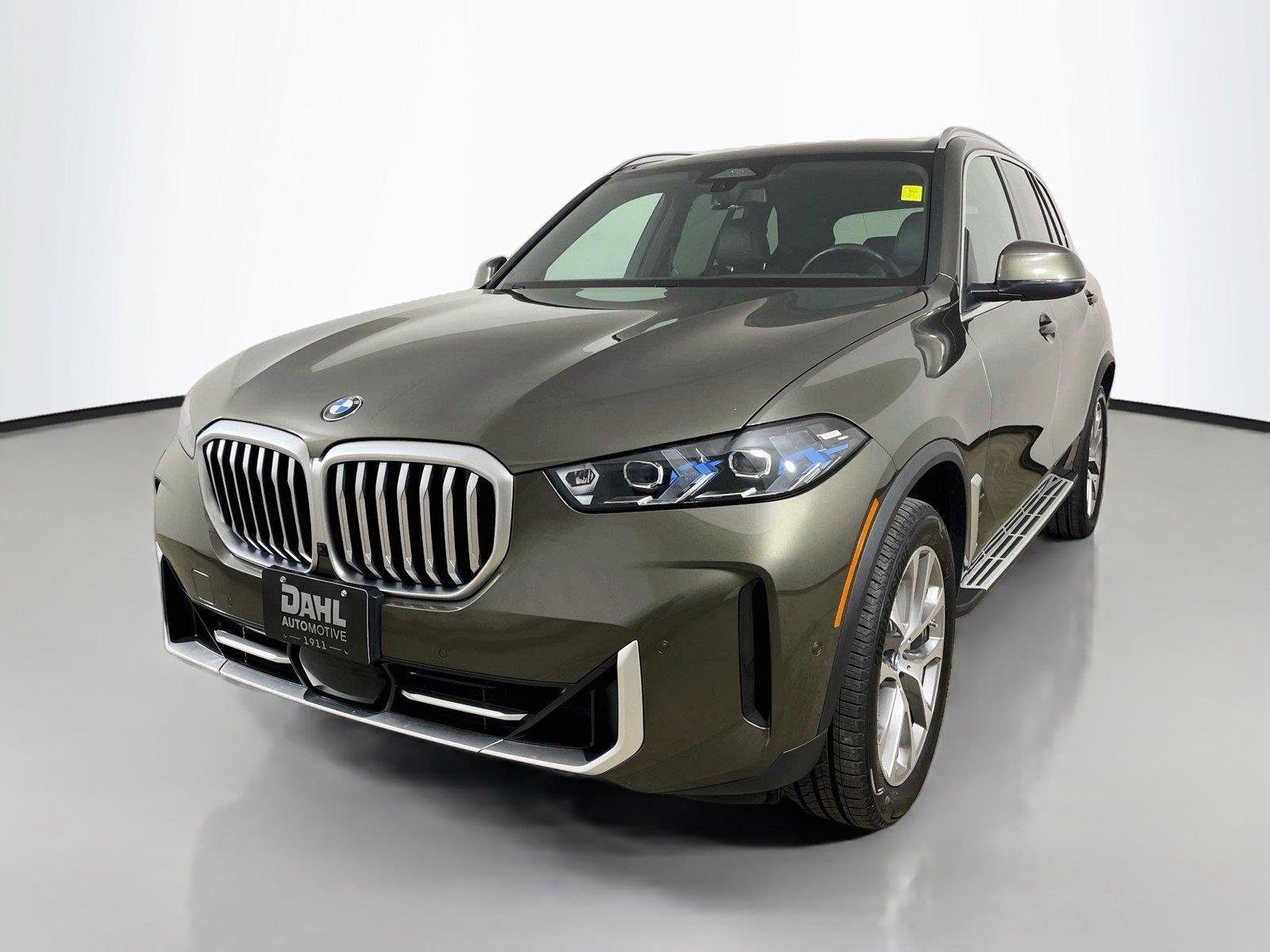 Used 2026 BMW X5 xDrive40i AWD/4WD image 4