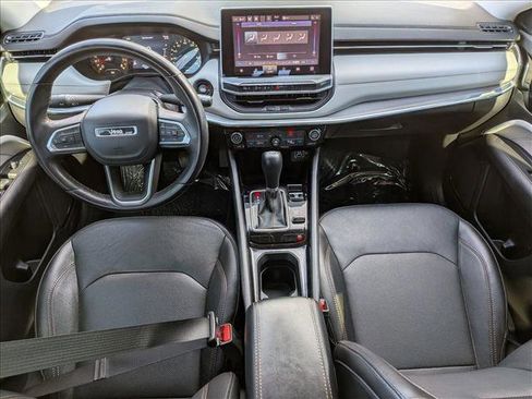 Used 2022 Jeep Compass Limited AWD/4WD image 17