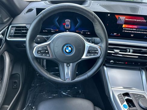 Certified 2023 BMW i4 eDrive40 w/ M Sport Package image 18