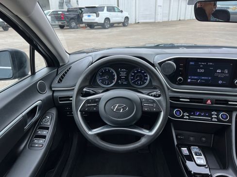Used 2022 Hyundai Sonata SEL FWD image 4