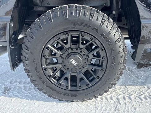 Used 2023 Ford F150 XLT w/ Trailer Tow Package image 10