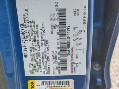 Used 2020 Ford Fusion SE FWD image 39