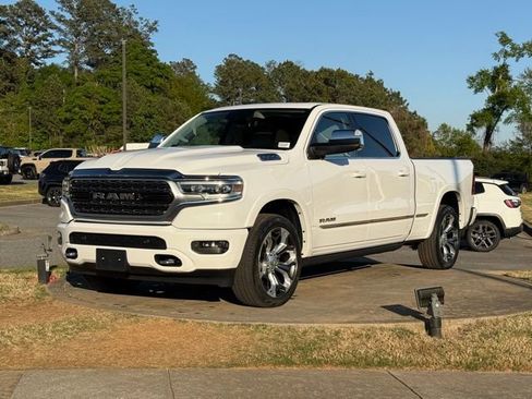 Used 2024 RAM 1500 Limited image 3