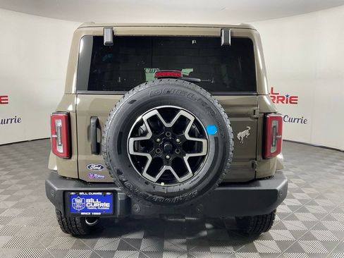 New 2026 Ford Bronco Outer Banks AWD/4WD image 4
