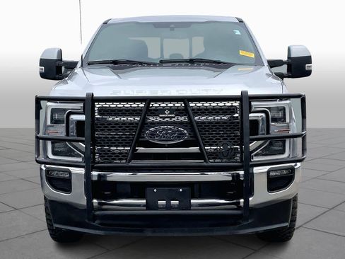 Certified 2022 Ford F350 Lariat w/ Lariat Ultimate Package image 4
