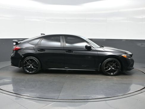 Used 2024 Honda Civic Sport image 10