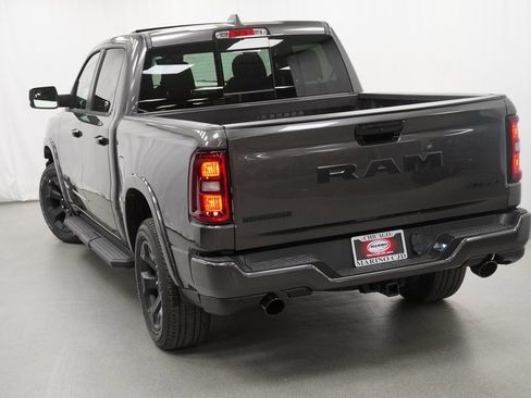New 2026 RAM 1500 4x4 Crew Cab image 11