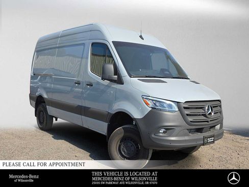Used 2026 Mercedes-Benz Sprinter 2500 image 1