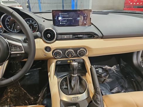 New 2026 MAZDA MX-5 Miata RF Grand Touring image 21