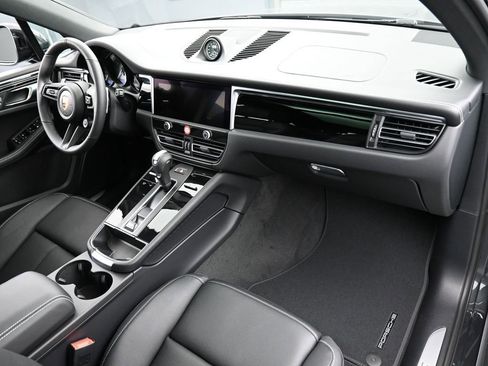 New 2026 Porsche Macan S AWD/4WD image 32