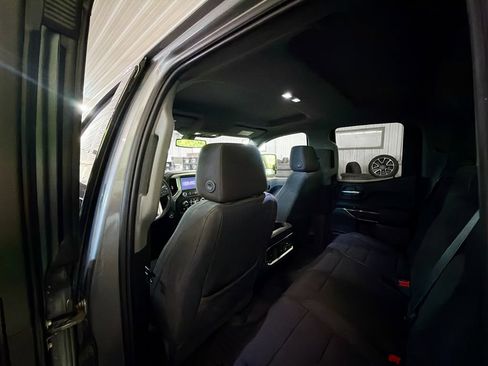Used 2020 GMC Sierra 1500 Elevation w/ Elevation Value Package AWD/4WD image 9