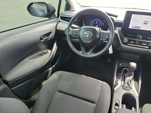 Used 2026 Toyota Corolla LE FWD image 15