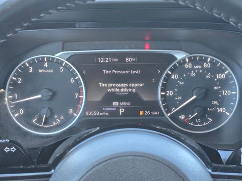 Used 2022 Nissan Pathfinder SV FWD image 33