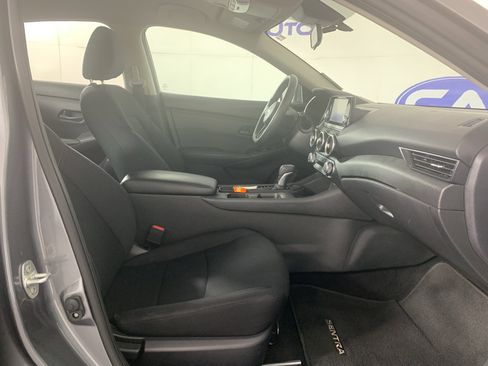 Used 2024 Nissan Sentra S FWD image 38