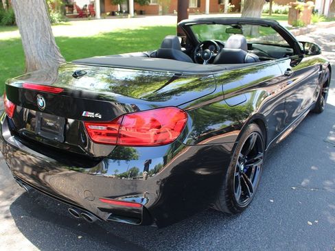Used 2015 BMW M4 Convertible image 6