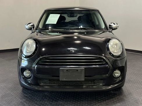Used 2018 MINI Cooper 2-Door Hardtop FWD image 3