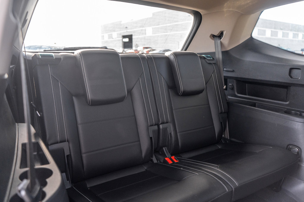 Used 2023 Volkswagen Atlas SE w/ Panoramic Sunroof Package AWD/4WD image 15