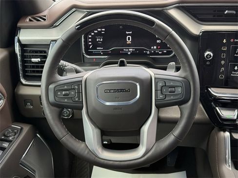 Used 2025 GMC Sierra 1500 Denali image 27