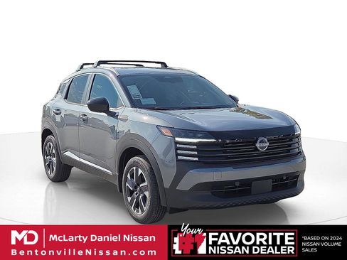 New 2026 Nissan Kicks SV w/ SV Premium Package image 1