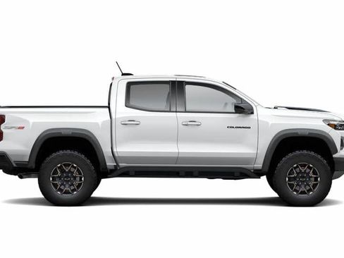 New 2026 Chevrolet Colorado ZR2 w/ Technology Package AWD/4WD image 39
