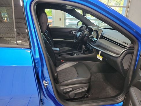 New 2026 Jeep Compass Latitude image 10