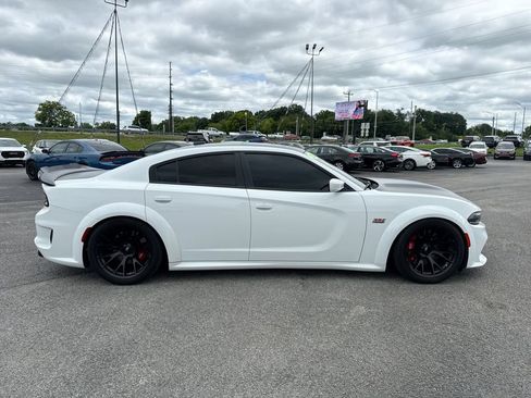 Used 2022 Dodge Charger Scat Pack RWD image 14