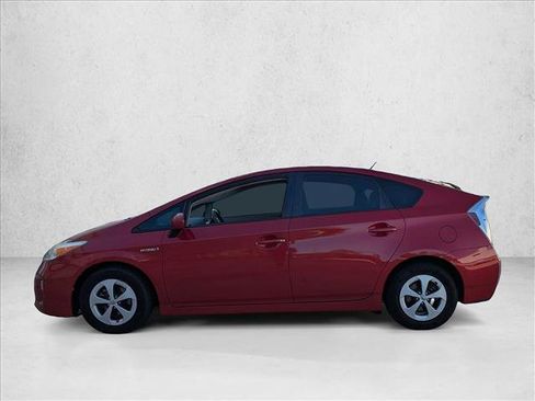 Used 2015 Toyota Prius Two image 8