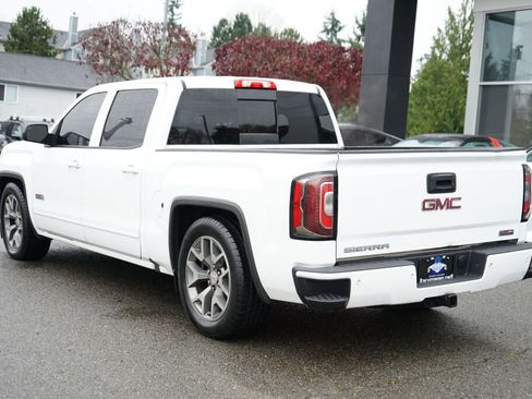 Used 2018 GMC Sierra 1500 SLT image 3