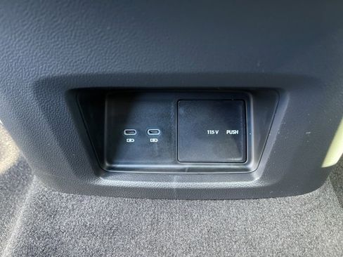 New 2026 Volkswagen Atlas SE image 30