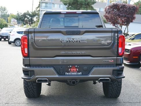 Used 2019 GMC Sierra 1500 AT4 w/ AT4 Premium Package image 4