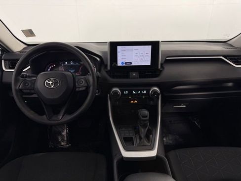 Used 2024 Toyota RAV4 XLE AWD/4WD image 24