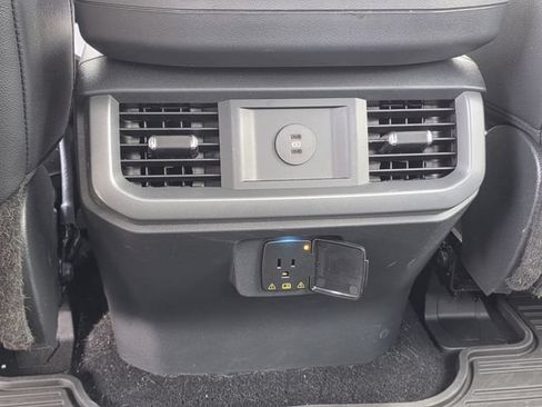 Used 2025 Ford F150 Lariat w/ Equipment Group 501A Mid AWD/4WD image 18
