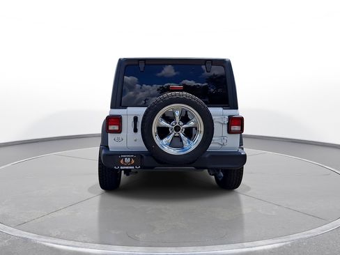 Used 2024 Jeep Wrangler Unlimited Sport AWD/4WD image 7