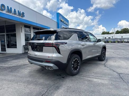 New 2026 Chevrolet Traverse Z71 w/ Driver Confidence Package AWD/4WD image 4