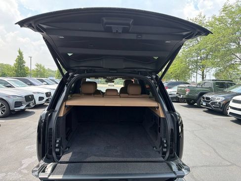 Used 2023 Land Rover Range Rover SE AWD/4WD image 16