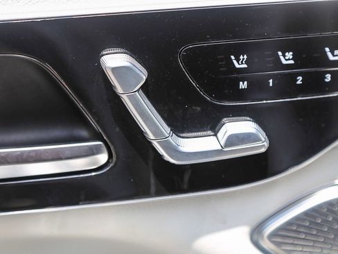 Used 2023 Mercedes-Benz EQS 580 4MATIC SUV image 20