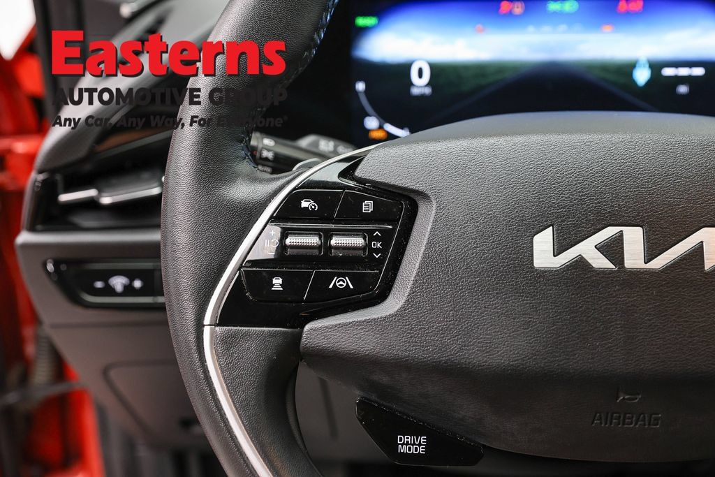 Used 2023 Kia Niro Wind w/ Wind Preserve Package FWD image 15
