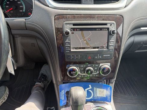 Used 2017 Chevrolet Traverse Premier image 13