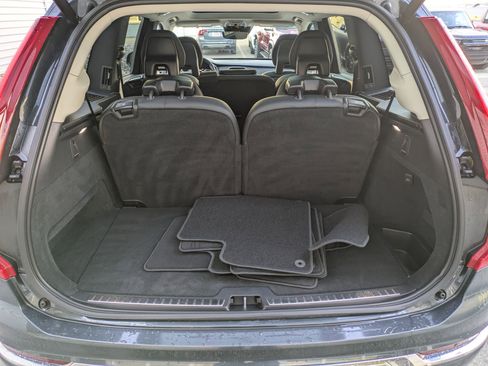 Certified 2022 Volvo XC90 T8 Inscription Expression image 32