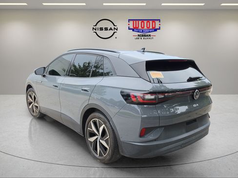 Used 2023 Volkswagen ID.4 S RWD image 3
